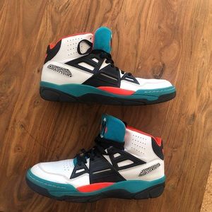Adidas Mutombo TR Block - Size 13